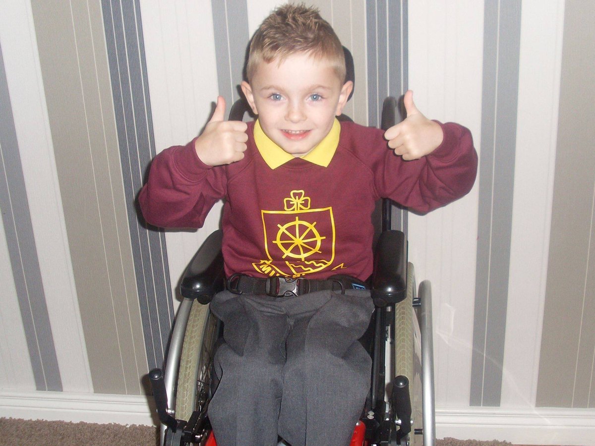 HelpWeeOliver's tweet image. 💔Yesterday Oliver walked through the gates of his Primary School for the last time. My heart is aching for him &amp;amp; his friends. This weekend we should’ve had hyper P.7s packing for their London trip.. facebook.com/55175621824831…
#COVID19 #schoolclosuresuk #NorthernIreland