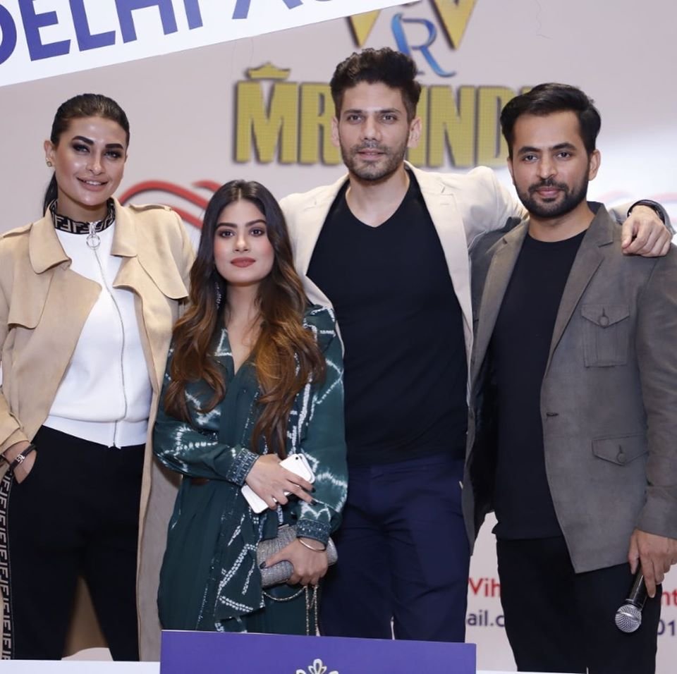 Armrsindia's tweet photo. #IndiaFlag of India #MrsIndiaFlag of India #ArMrsIndia2020
#arentertainmentgroup #eventbyarentertainmentgroup #MrsIndiaBeautyQueen #MrsIndiaBeautyPageant #AllIndiaCityAuditions #Women #MarriedWomen #BeingWomen #beautypagent !!!!
#delhi
#delhiauditions https://t.co/YQrZ3NNeDy