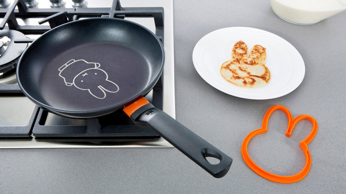 Maak je eigen nijntje #pannenkoeken met deze speciale BK pan. Tijdelijk van €32,95 voor €14,95 via bit.ly/2xVtGcj #pannenkoekendag