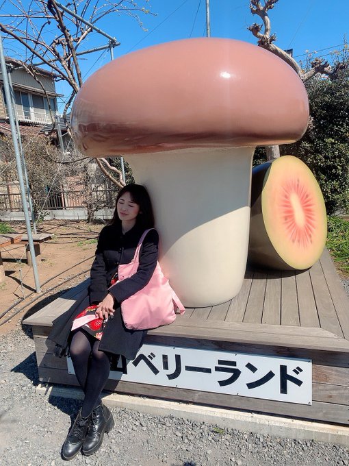 Twitterのコスプレ画像18