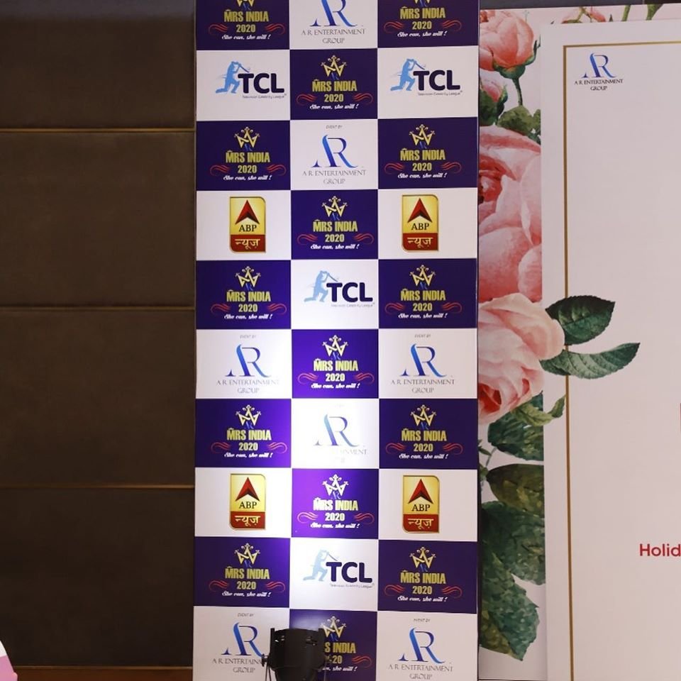 Armrsindia's tweet photo. #IndiaFlag of India #MrsIndiaFlag of India #ArMrsIndia2020
#arentertainmentgroup #eventbyarentertainmentgroup #MrsIndiaBeautyQueen #MrsIndiaBeautyPageant #AllIndiaCityAuditions #Women #MarriedWomen #BeingWomen #beautypagent !!!!
#delhi
#delhiauditions https://t.co/q55M8qAIYy