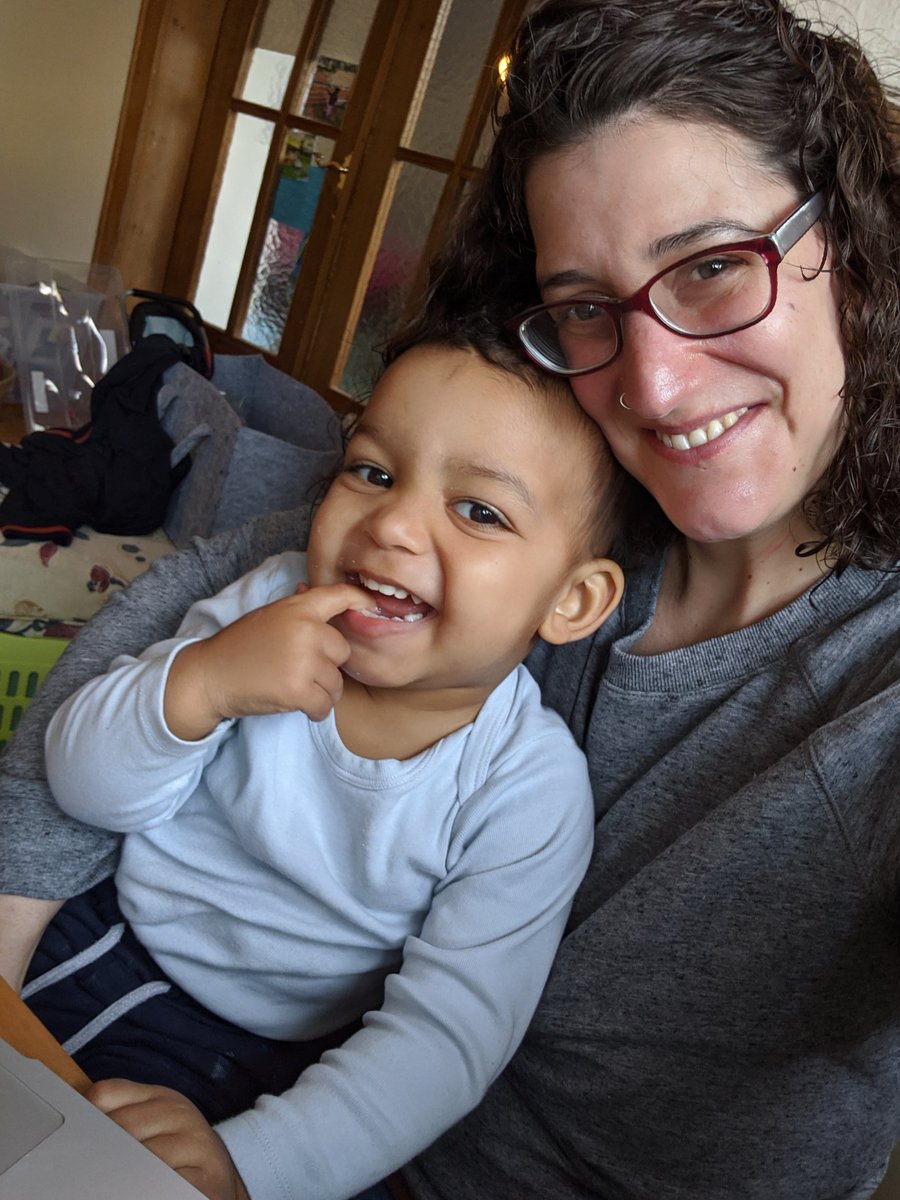 MijaJohnson's tweet photo. The cutest and most demanding co-worker I have had #stayathome #HomeOffice #joneslab #researchmustgoOn https://t.co/rERxK7jbXQ