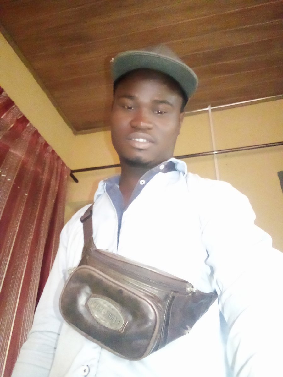 ayorbarmii247's tweet photo. No 🚫 matter what miqht come our way either qood 👍 or bad 👎 we just have to abide, cause every problems serve as blessinq 🙏 in #Disquise. Still remainq your best 💯 #Indiqenous main man
#Mr_A.1. One of your happiest G 😀 https://t.co/12Y9mG6vYy