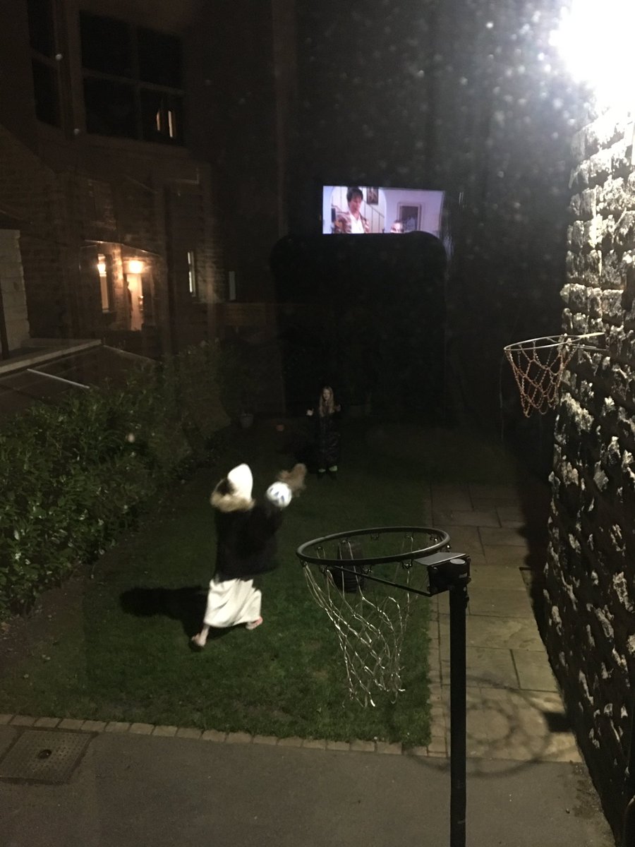 HalosJuniors's tweet photo. So after one ball was left on a doorstep for a self isolating player she wasted no time in getting out in the garden!  Who needs daylight or a sports hall to have some fun!  #stayactive #selfisolation #netballfamily Send us a photo showing how you’re staying active! 😇 https://t.co/9MOw2y2coU
