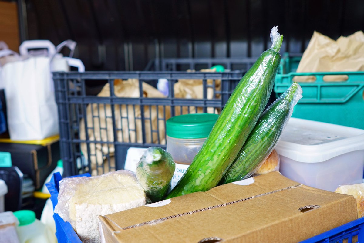 Our <a href="/LeedsMuseums/">Leeds Museums & Galleries</a> sites may be closed right now, but the people there are still just as amazing❤️They've been donating food from their cafes to @TRJFProject as part of a project to support the many incredible <a href="/NHSuk/">NHS</a> staff working round the clock: news.leeds.gov.uk/citys-museums-…