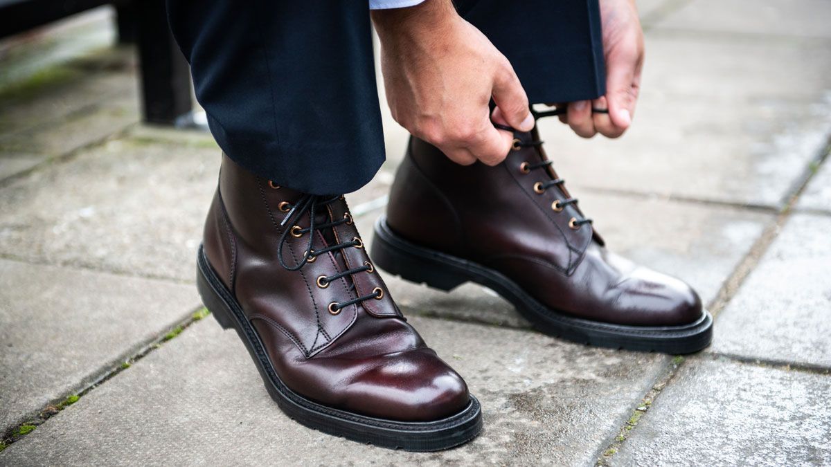 herring chukka boots