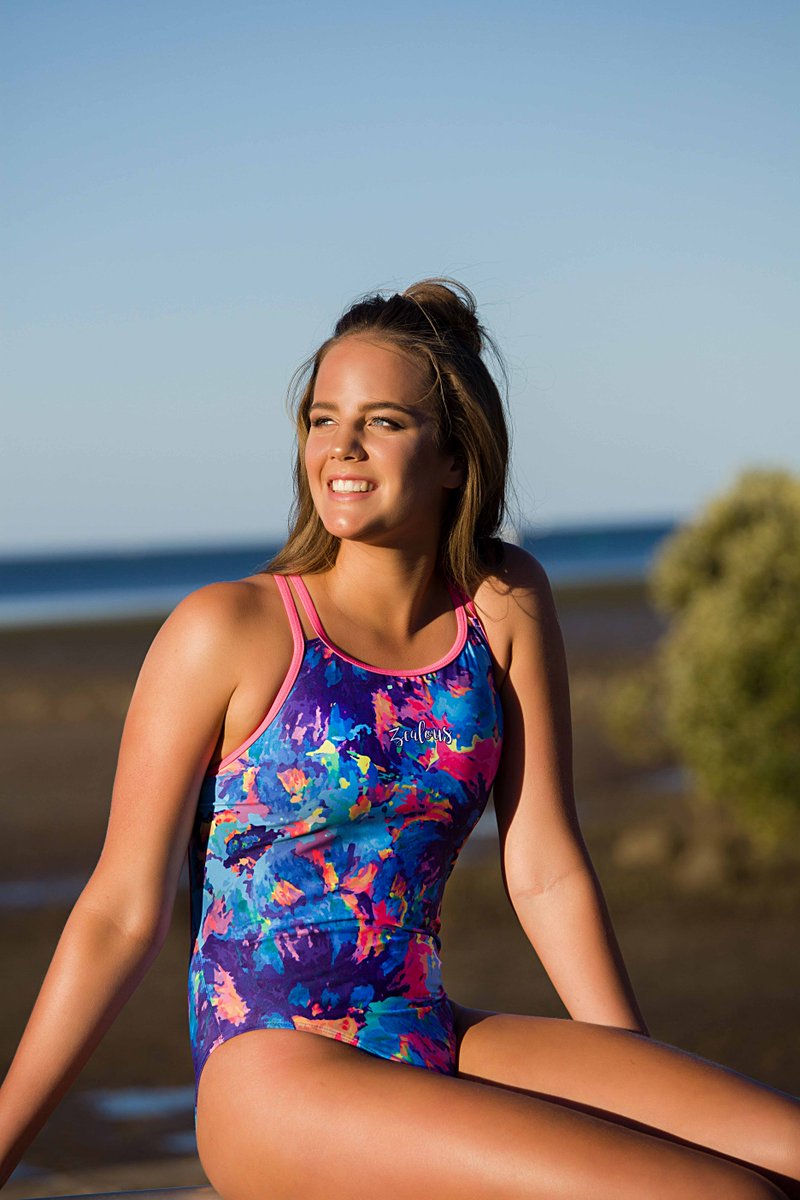 "Start each day with a grateful heart"
📸<a href="/zarasynnott/">Zara</a>  
#zealousswimwear #swimwear #instaswim #swimmer #swimming #swimlife #beautiful #floral #gratitude