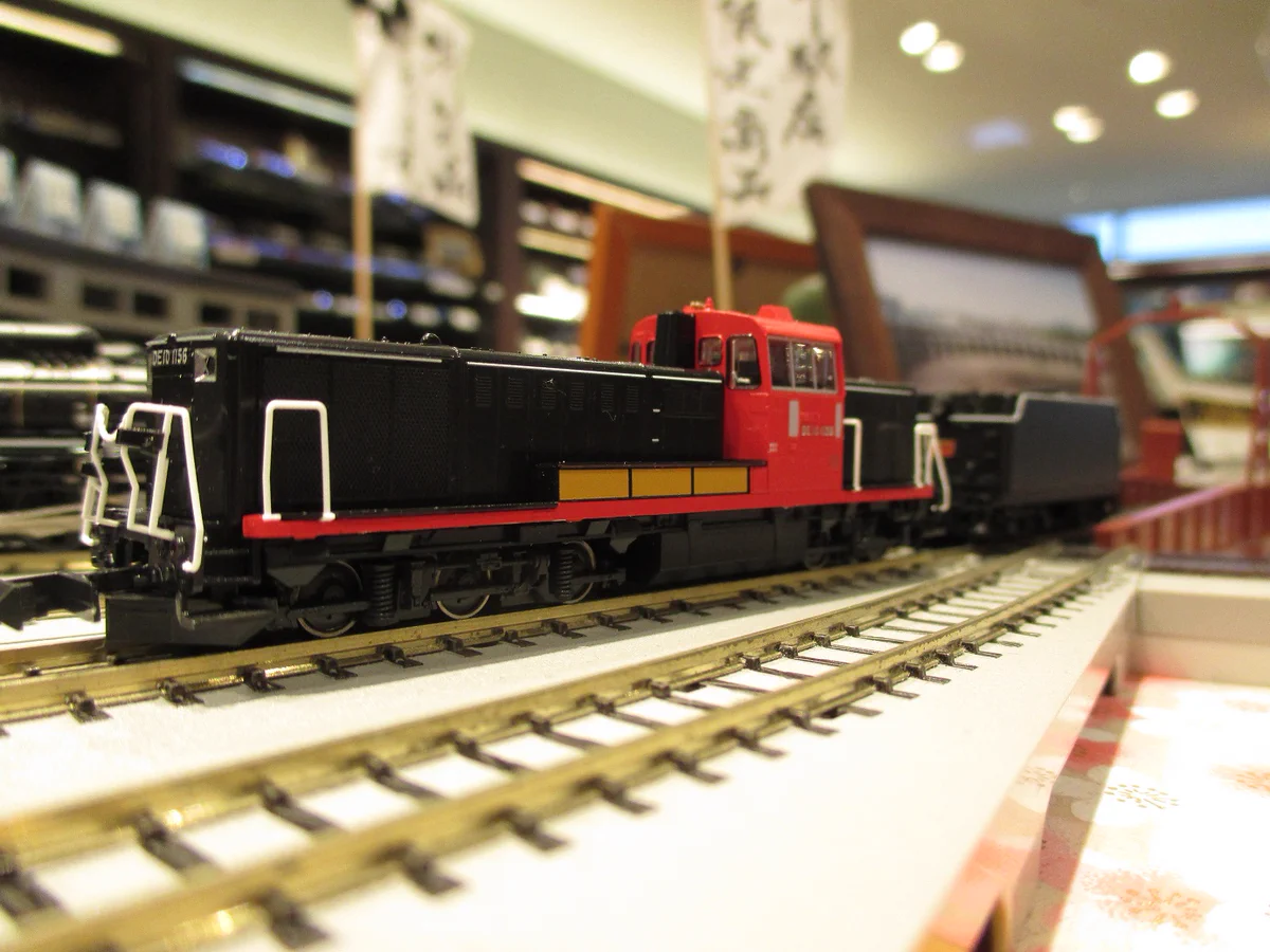 ☆新品未使用☆ KATO 京都店限定 DE10 1156 梅小路運転区タイプ ETigNeDVAAABQVw?format=webp&