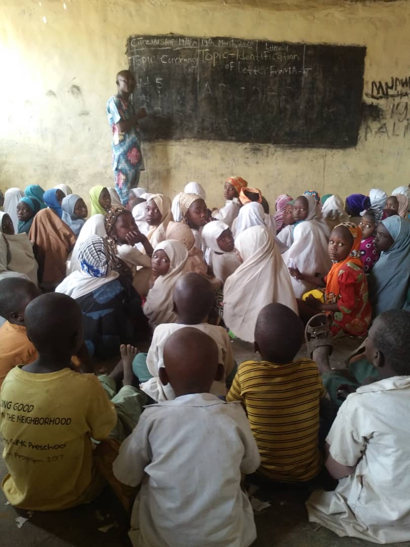 leads_nigeria's tweet image. #corruptionmustGO
#KDSTATNES 
LANW supported by  @macfound visited  UBE/LGEA Primary school Kwanan Rufai Soba LGA
 The school is in need of furniture, classrooms
 @SholaOga @KadunaSubeb @ogpkaduna @Kaduna_MoE @openUBEC @GovKadu