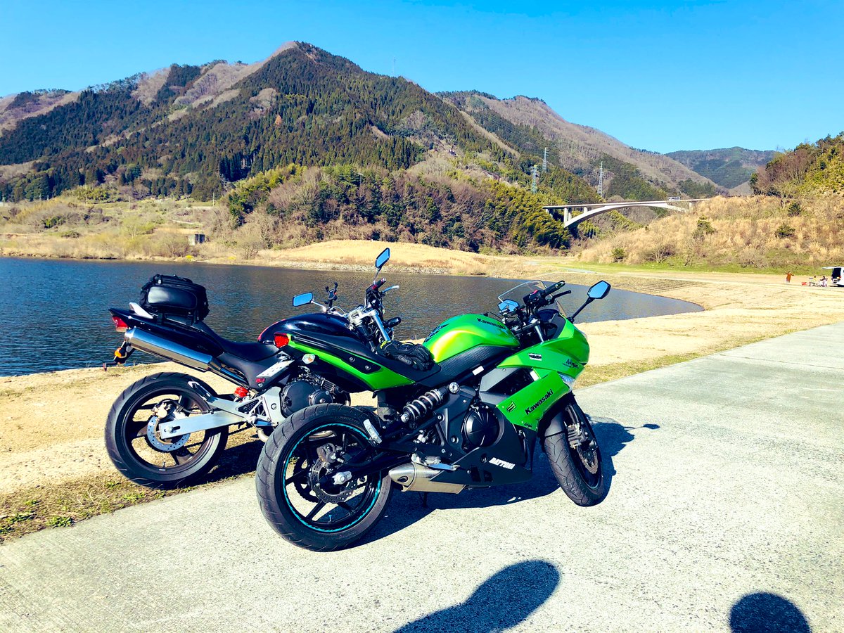 krider96630005's tweet photo. バイク日和！
#ツーリング
#Ninja #Kawasaki
 #Hornet #Honda https://t.co/xoOB9vK44G