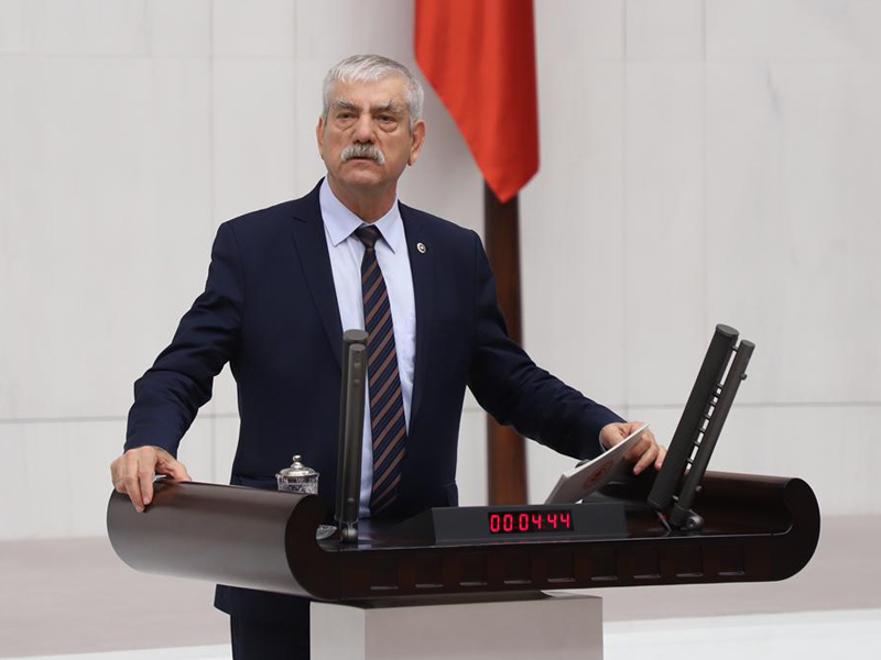 egepostasicom's tweet photo. CHP'li Beko'dan Bakan Koca'ya KOVİD-19 önergesi https://t.co/bB56FCSnqe @kanibekochp https://t.co/ad7Akt7OlV