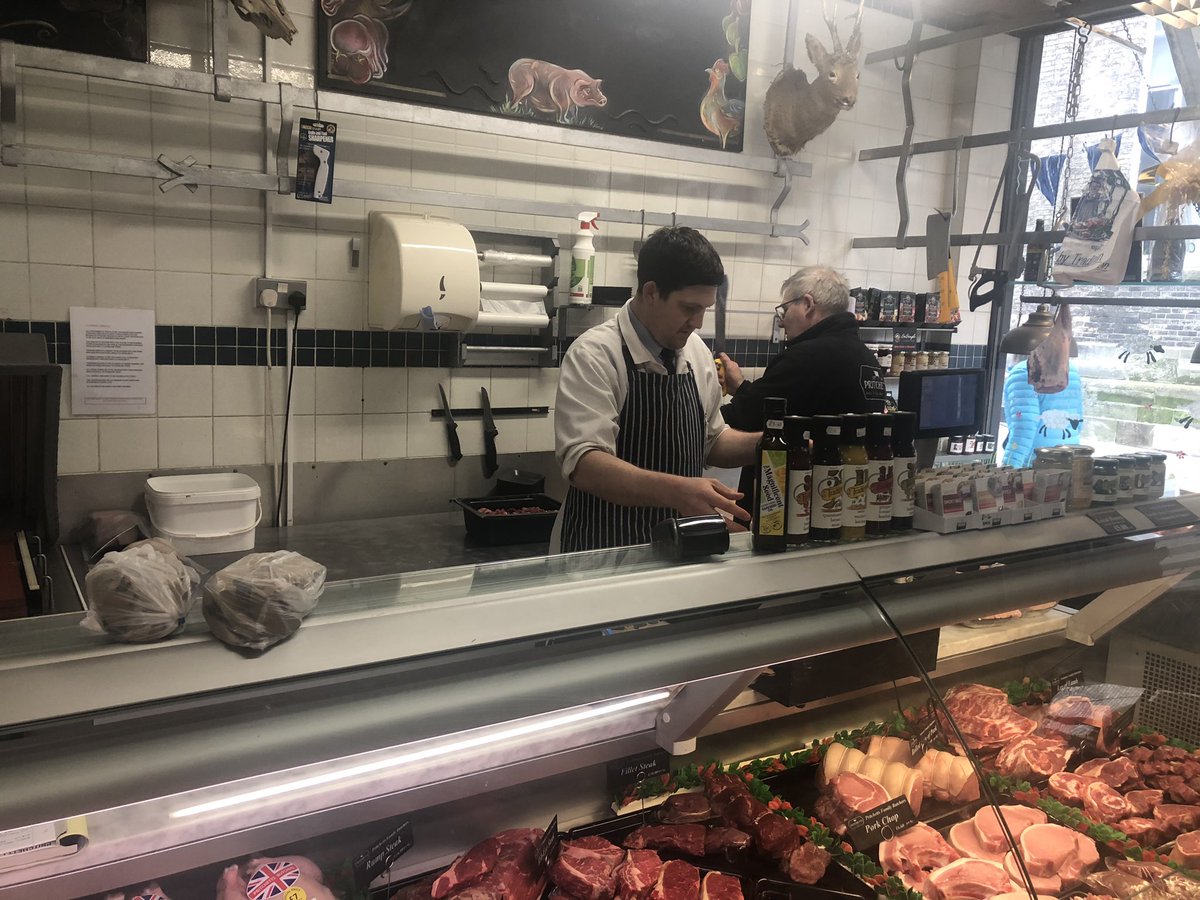 Lynne’s supporting our @SalisburyIndies by buying #shoppinglocal - meat for the week from @pritchetts_ltd and hot cross buns from @hendersonbakes #Lovee Salisbury