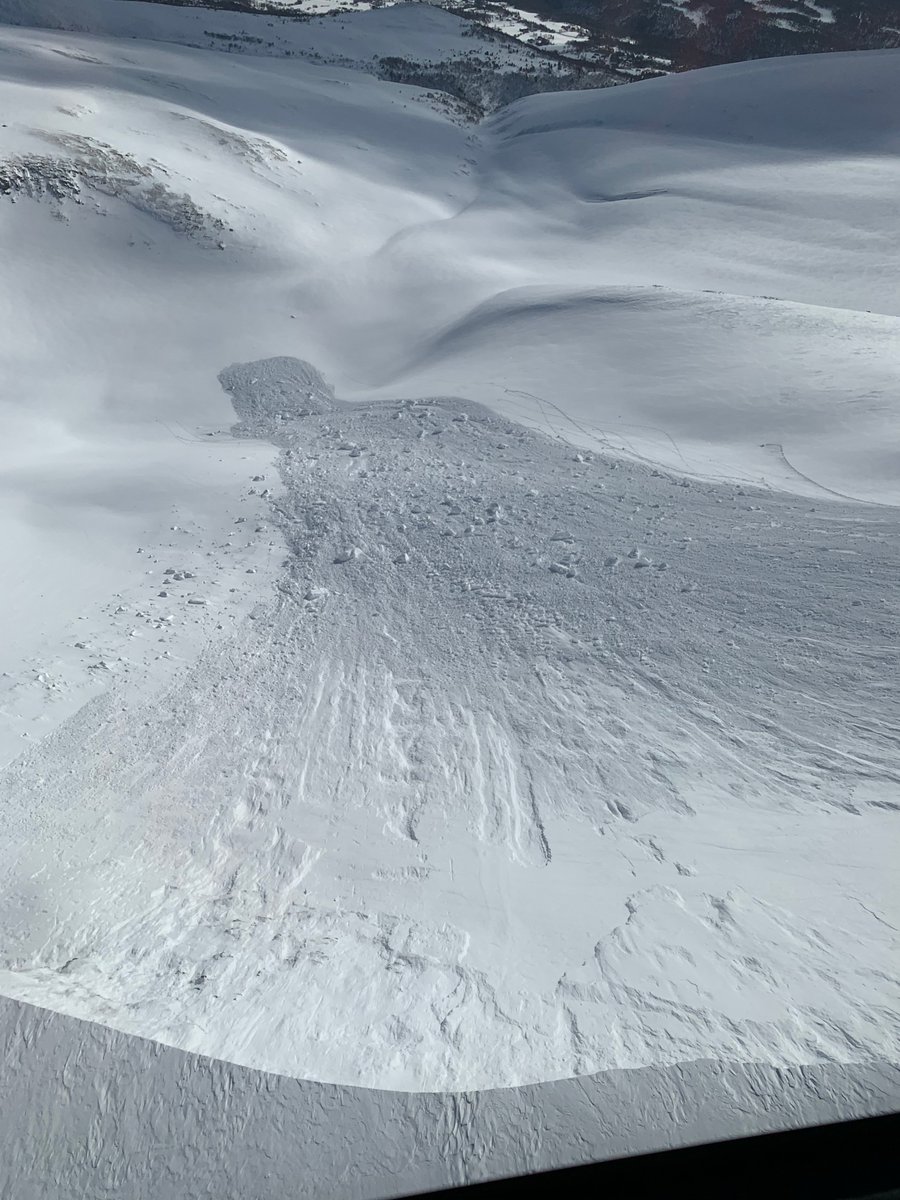 PolitiTrondelag's tweet image. #Oppdal:  Bilder fra luftambulansen.
