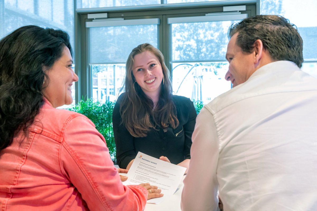 WaterwegWonen's tweet photo. Wij zoeken een allround HR-adviseur die het leuk vindt om te sparren met teamleiders en vraagbaak te zijn voor medewerkers. Iets voor jou? Bekijk de vacature op onze website:
https://t.co/EGNAu7KDTS

#vacature #vlaardingen @WaterwegWonen https://t.co/94ms5R9Cfr