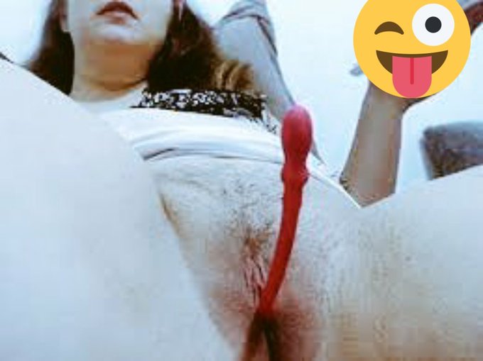 Ciao porcelli e buon venerdi  Vi aspeto nella mia room  per qualche momento di relax insieme vi lascio<a href="/tag/pussy"class="tags"><span>#pussy</span></a><a href="/tag/findom"class="tags"><span>#findom</span></a><a href="/tag/camgirls"class="tags"><span>#camgirls</span></a><a href="/tag/restiamoacasa"class="tags"><span>#restiamoacasa</span></a><a href="/tag/iore"class="tags"><span>#iore</span></a>