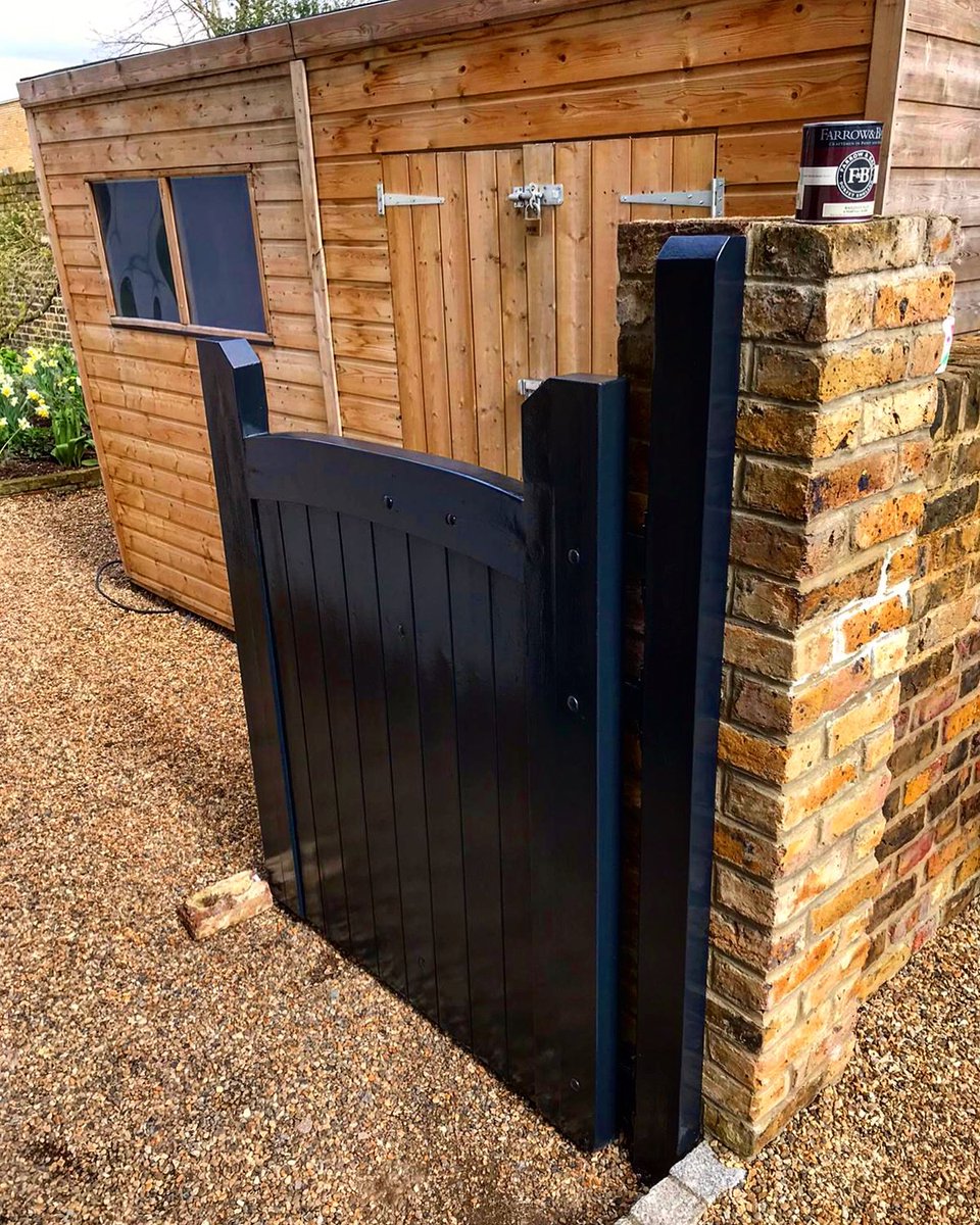 We’ve been quiet this year, but we’re still here! During this uncertain time, our skilled team of handymen are still on the road- ready to help. If you’re working from home and notice those odd jobs that have been put off, keep us in mind!👨🏻‍🔧🔨🚽🚿Take care everyone! 
#handyman