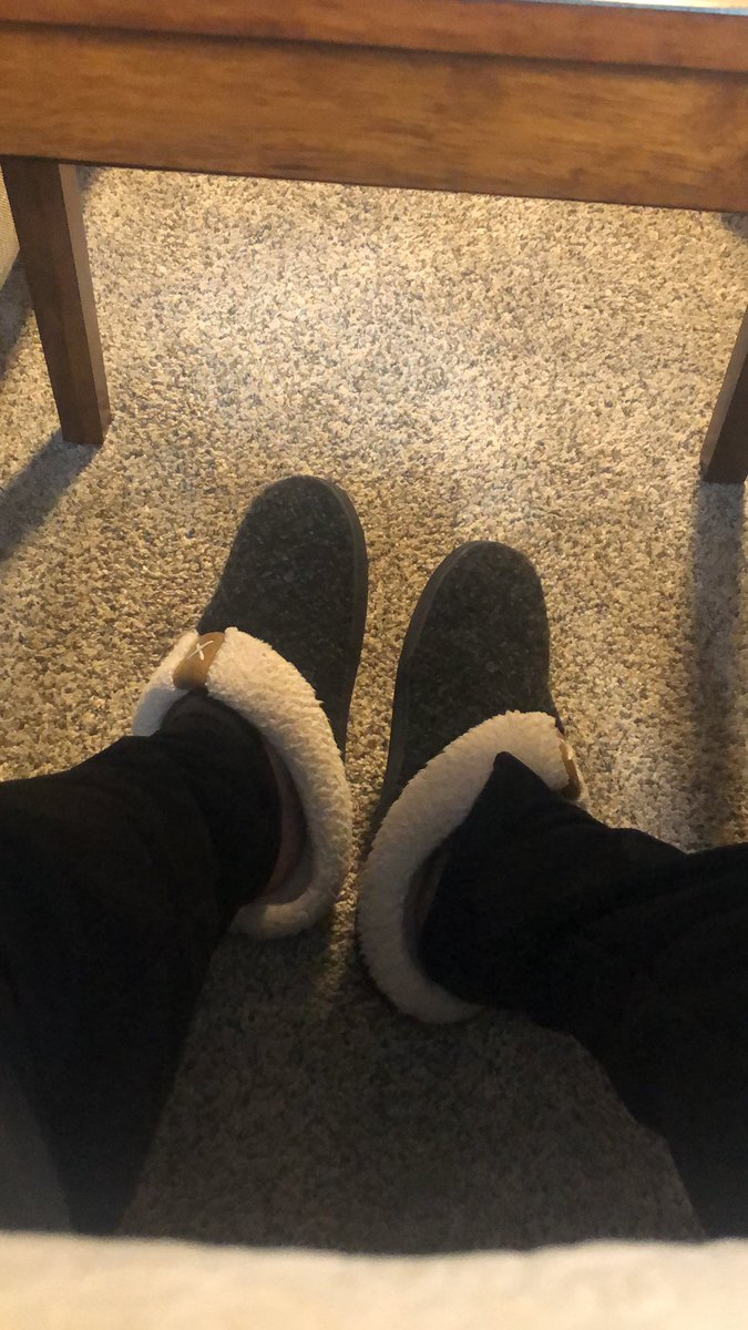 peej1823's tweet image. #FlexFromHome @stockx