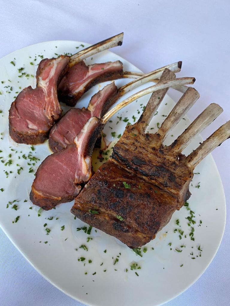 MastrosOfficial's tweet photo. Working from home? Don't neglect your inner carnivore - enjoy 10% off all to-go orders! https://t.co/7HAY9jQNpe
#simplythebest #finedining #simplegoodness #goodeats #foodiegoals #foodie https://t.co/ClalpFYfON