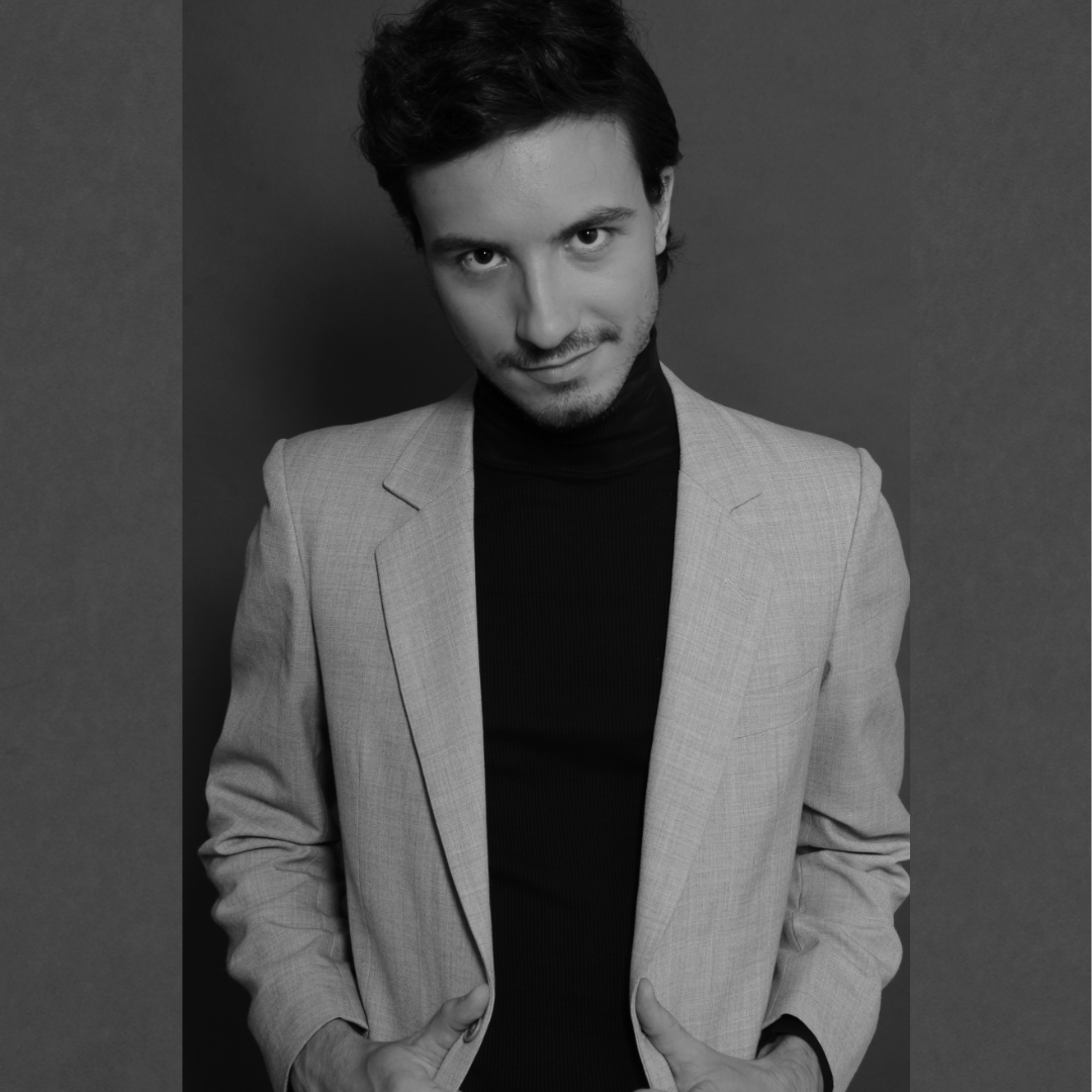 rodrigirao15's tweet photo. You are my angel, come from way above to bring me love...
#angel #eyeangel #suit #bw #pb #blackwithe #stylish #fancy #boysp https://t.co/B7ZR0tuO2Y