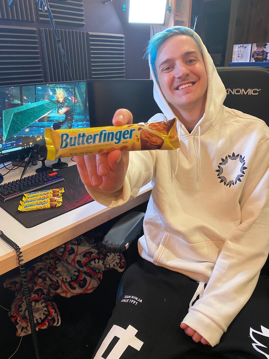 Guys, @FINALFANTASYVII REMAKE doesn’t launch until 4/10 but @Butterfinger is hooking me and my fans up. Buy two Butterfingers and go to ButterfingerFF7R.com to get in-game content and a Tifa Lockhart Dynamic Theme! #GameWithButterfinger #FF7R #Ad