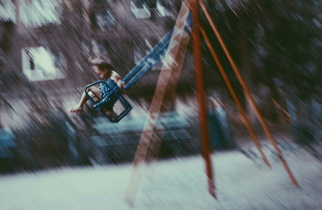 İçime yeniden salıncaklar kur.