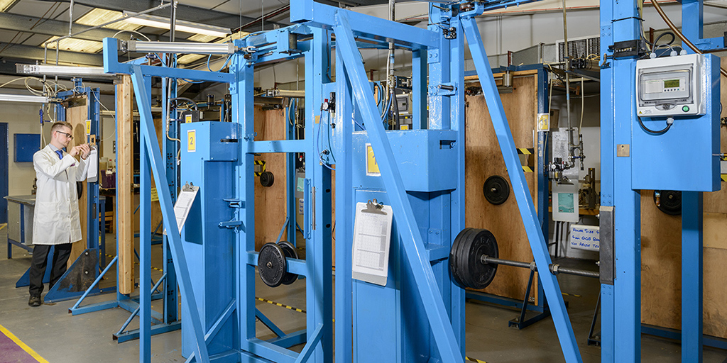 concealedcloser's tweet photo. Third party accreditation, supported by comprehensive documentation provides the ultimate assurance of performance, quality and reliability - https://t.co/FdlP51CYu1 #thirdpartyaccreditation #doorcloserperformance #firedoors #Powermatic https://t.co/fWhU55ipGB