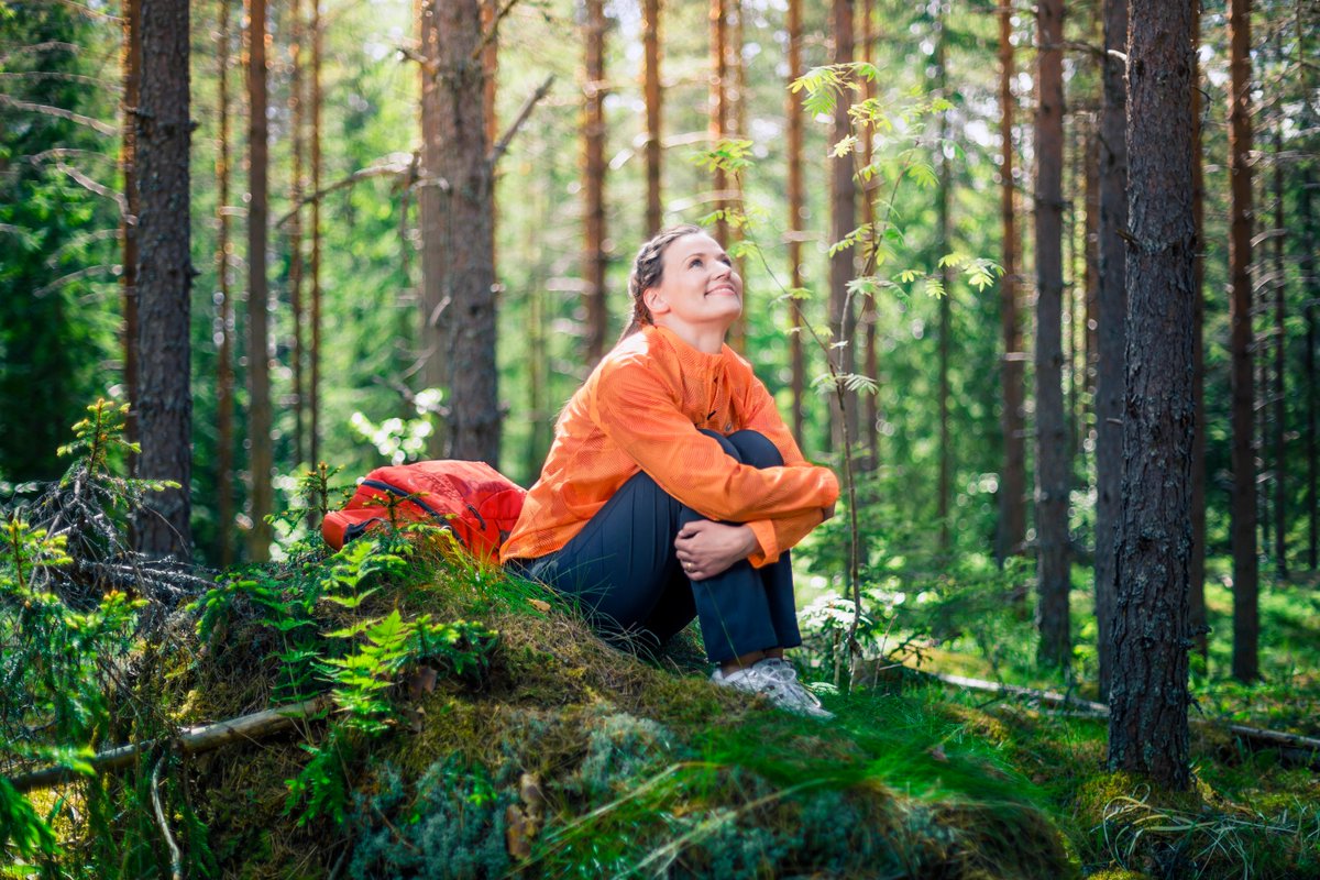Did you know that just 5 minutes of outdoor activities will brighten your mood and 20 minutes in the woods is enough to lower your blood pressure?

Why not take a walk in the forest and enjoy the beautiful weather during the weekend! Stay well! 💚 
#upm #upmplywood #forestlife