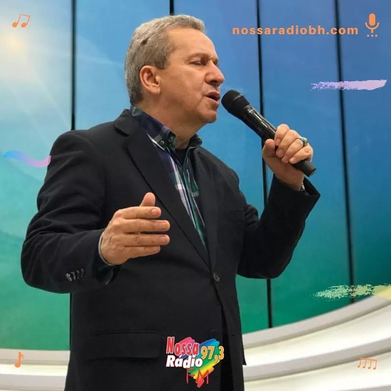 nossaradiomg's tweet photo. Qual música do PR JAYME DE AMORIM CAMPOS não pode faltar na nossa programação? 🎼
Diz Aí!!! 🎤
#música #music #canção #louvor #ritmos #meusom #minhamusica #dizaí #eugosto #eucurto #vempranossa #nossaradio #maispertodevocê #radio #cristão #Brasil https://t.co/Nxqt6AX8FW