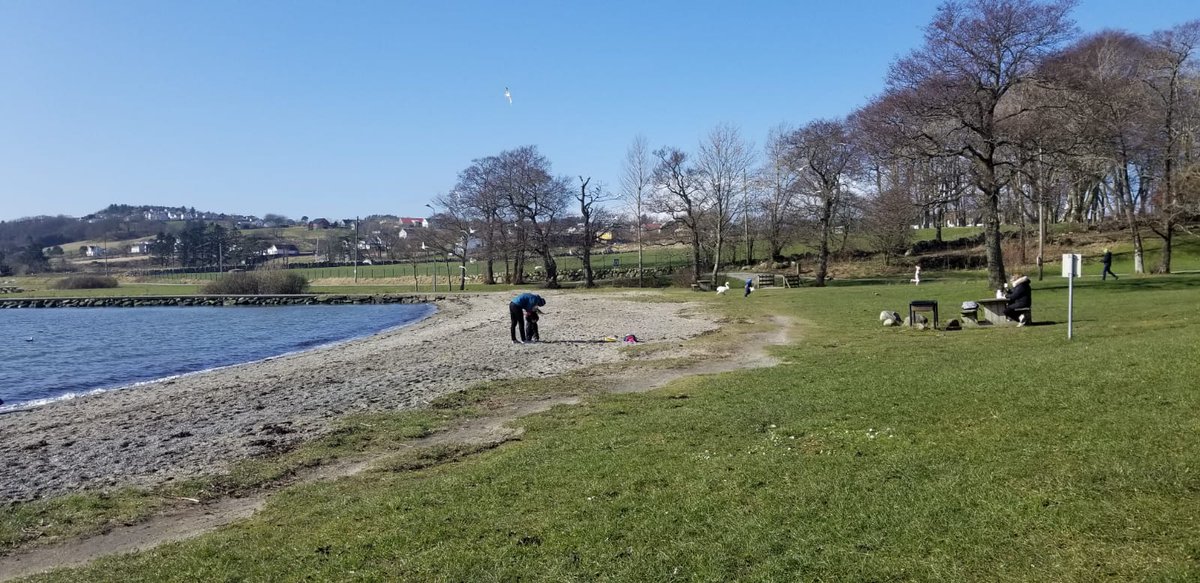 clorinda_ferral's tweet photo. En estos dรญas de estar en casa.. es un gran regalo tener esta hermosa vista enfrente de donde habitas... ๐๐ปโค #3swords #oceano #CuarentenaTotal #familytime https://t.co/mB8OQMw9K9