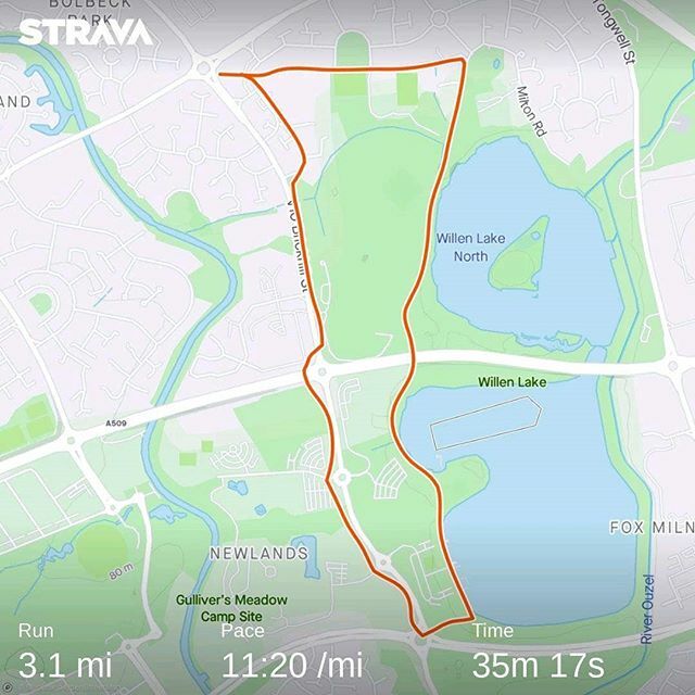 RunningGains's tweet photo. On Monday night we had the last beginners session where we have some fun and a little bit of competition 🏃🏻‍♂️🏃🏻‍♂️
.
Well I can be a little too competitive and while showing them what to do (I wasn't even racing anyone 🤦🏻‍♂️) I managed to over stride an… https://t.co/JUKC75ehIl https://t.co/4uBKqva4xX