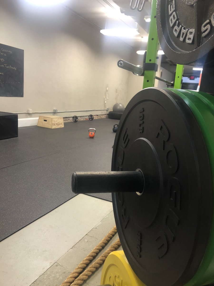 PR_GinnyS's tweet photo. Soul Revival Time !!!!!!!
Its so important to exercise for many reasons. If you are struggling with ideas thru this time , please message me lots of ideas and helpful hints to stay active during this time #QuarentineLife #personaltrainer #Melt #CloroxClean #Rogue https://t.co/MyC1mFNtHd