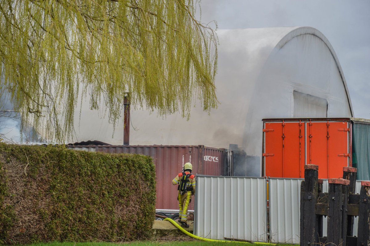 Grote brand in Marknesse snel onder controle (Foto's) |. | #Marknesse.
