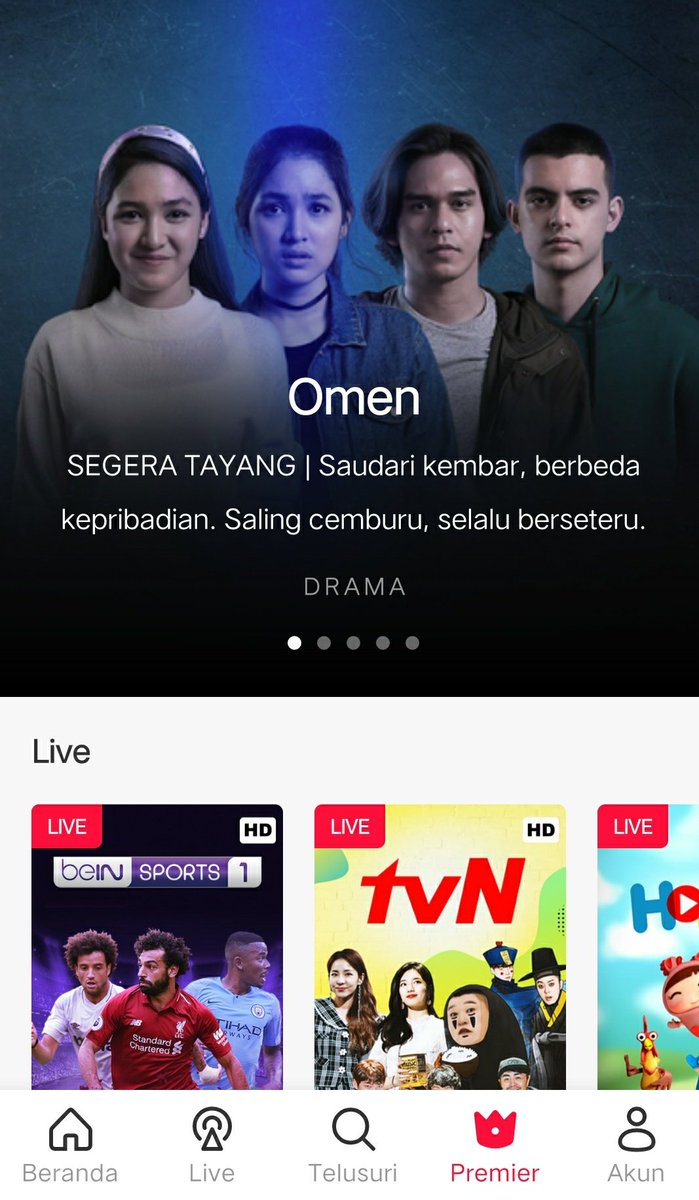 #dirumahaja rumah aja nonton omen <a href="/CutSyifaa/">Cut Syifa H</a> 😍😍