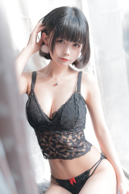 コスプレイヤーLoluuuuuuのTwitter画像28