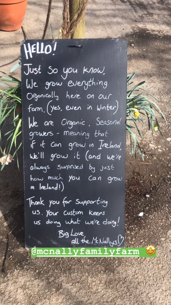 Elbows_off's tweet photo. @JennyMcNally7 Clicked and collecting from the lovely Sarah of McNally farm in Balbriggan #supportlocal #organicproduce #SocialDistanacing https://t.co/9Rm723IpEG