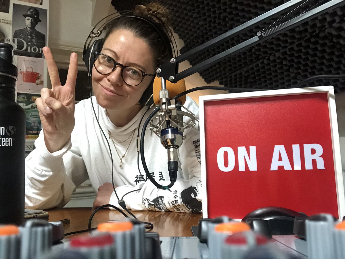 getinherears's tweet photo. 🎧LISTEN BACK🎧 - last night’s show on @hoxtonradio is now up &amp; here for you all!

Dedicating our show to all those in the music industry, this is a solid 2HRS of LOVE &amp; SOLIDARITY ✌️💙

Listen via mixcloud now:

https://t.co/hGYiHNNcyo

#GetInHerEars 
@maudeandtrevor https://t.co/n5pgwCpKLm