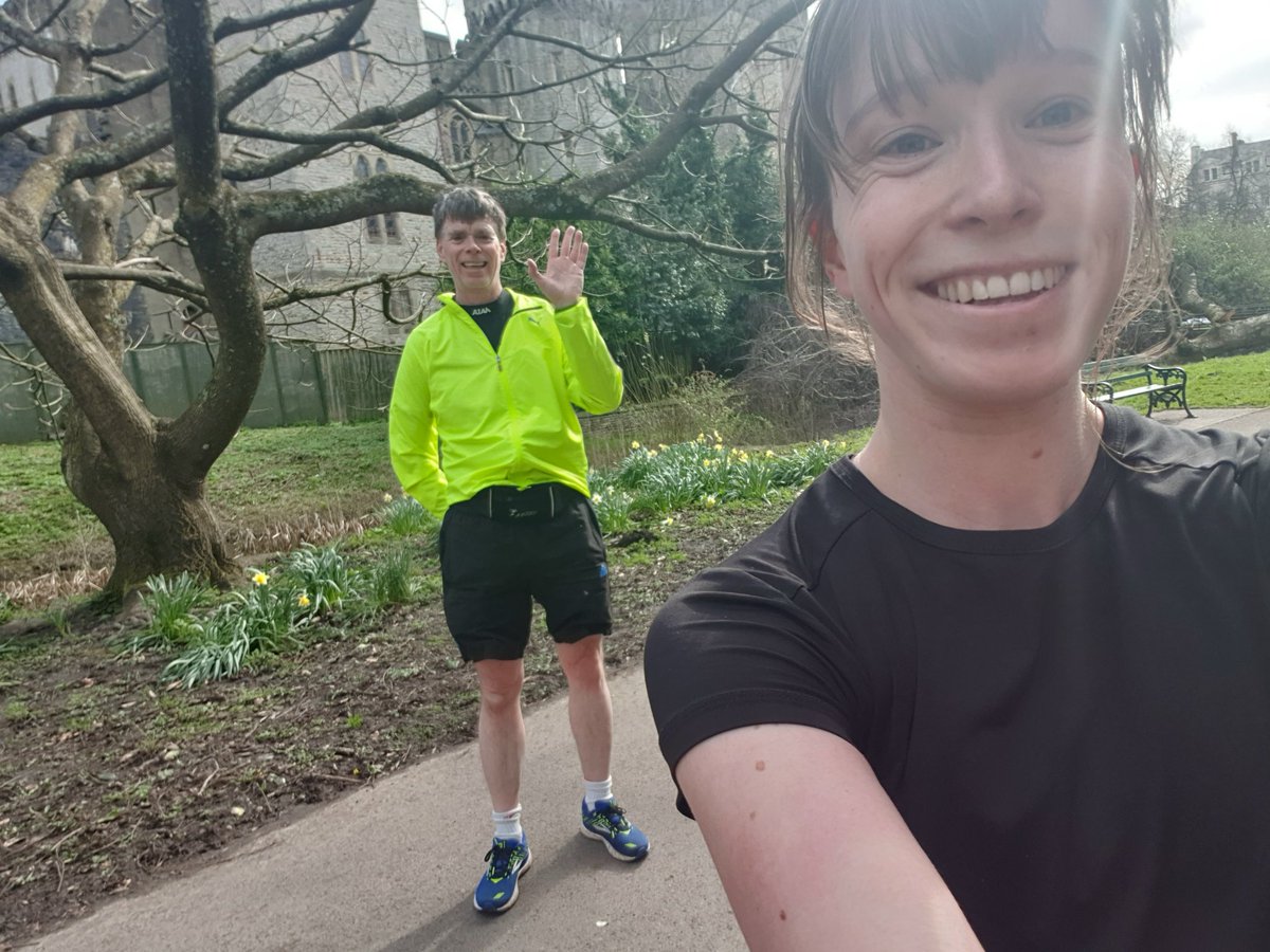 5 miles of social distance running <a href="/PontyclunRunner/">PontyclunRoadRunners</a> <a href="/GGCardiffVale/">GoodGym Cardiff & The Vale</a>