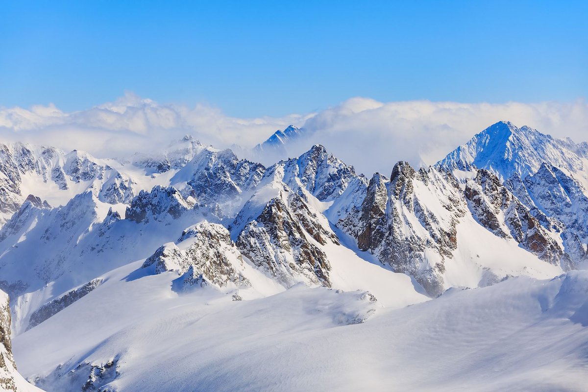 Geniet van poedersneeuw in Engelberg, Zwitserland! In ons artikel vertellen we jou wat je allemaal kunt doen in Engelberg: bit.ly/2IFBFwh

⛷️🏂🎿🏔️❄️

#poedersneeuw #engelberg #zwitserland #wintersport