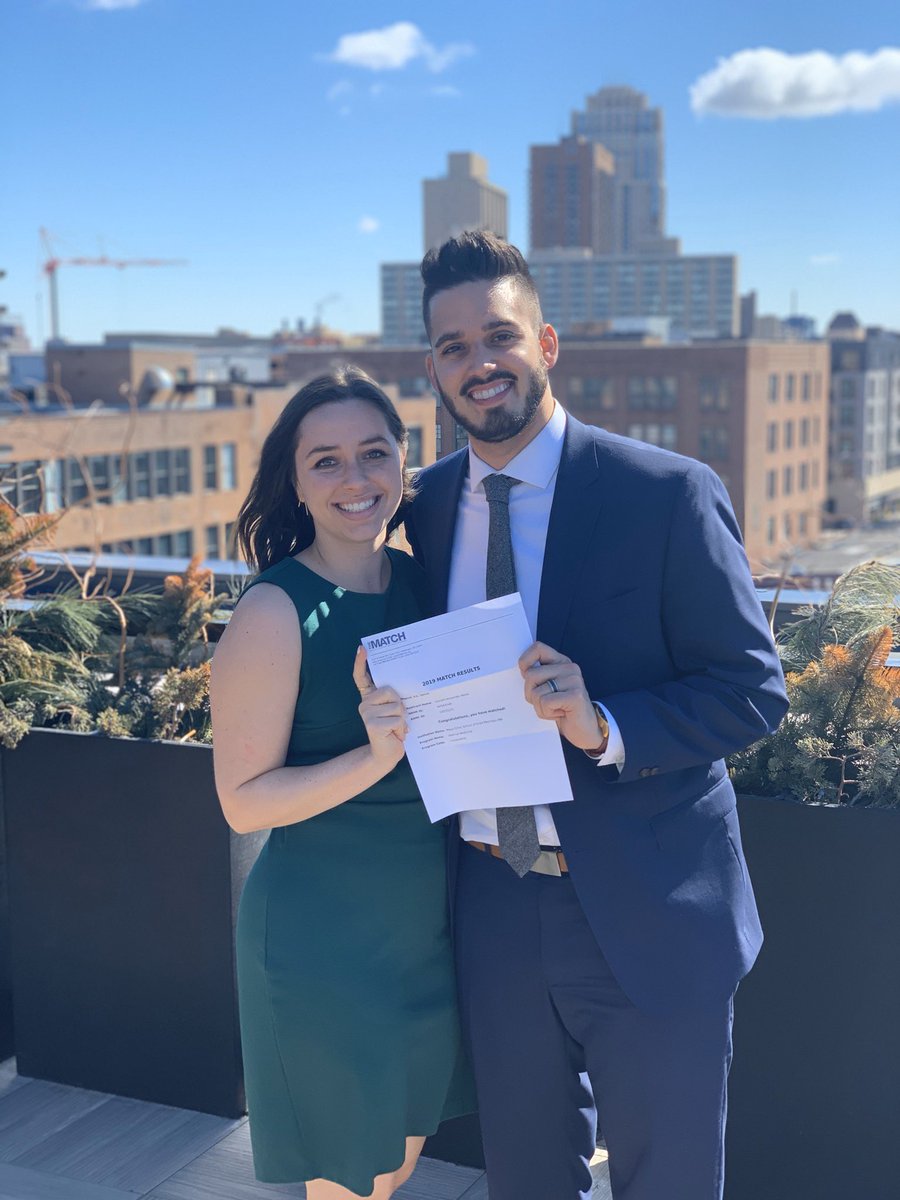GarrettWelleMD's tweet photo. One of my favorite days ever was #Match2019 when I found out I would be going to @MayoMN_IMRES 

I’m so excited for you to have the same feels!!! 

@AmyOxentenkoMD https://t.co/Vkctld0rNi