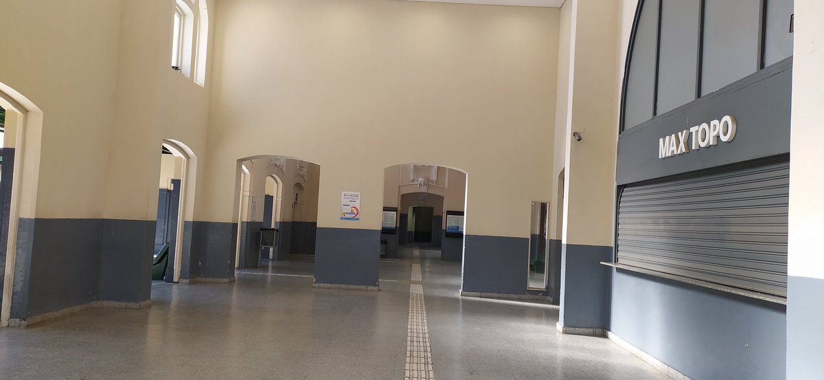 MarcyOjea's tweet photo. Casi sin actividad la estación de trenes de #LaPlata @TrenesArg #LineaGRalRoca https://t.co/ec7XTf9sos