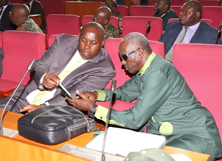 i_mugera's tweet photo. PM Rugunda this morning convened a Multi-Sectoral meeting on COVID 19 to review strategies used in the fight.
Ministers called for more stringent measures to guard against the disease with critical review of the quarantine strategy.@RuhakanaR , @j_mucunguzi , @Mugera_Isaac https://t.co/xtYSSPz7Qy