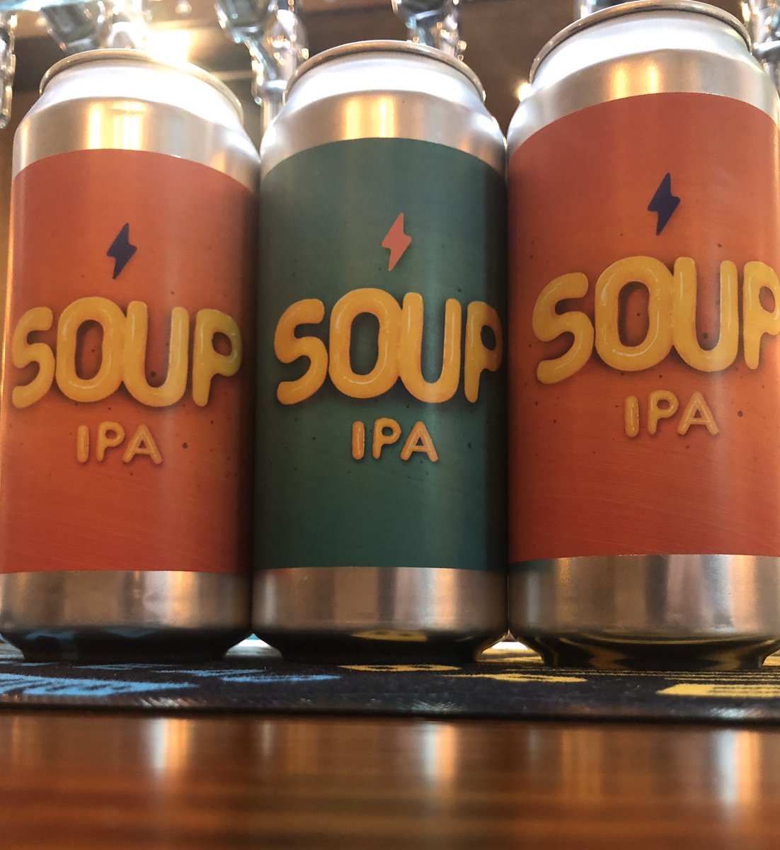 Struggling to find soup? Well.... it might not be the soup you intended to get your hands on but we’ve got plenty on our shelves 👍🏼🍺

Were offering 25% off all takeaways in house and on Deliveroo 🚲 

#headofsteam #canofsoup #ipa #takeawaybeer