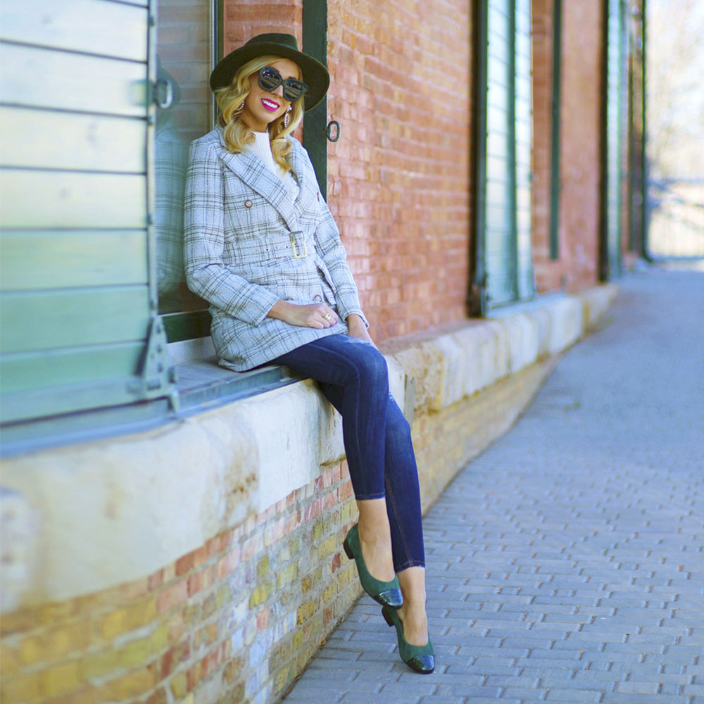 sabrinas_shoes's tweet image. Clase y estilo, así son nuestras bailarinas Kyoto 💚
📸: @TeresaQBlog 

bit.ly/3cPN36v

#Sabrinas #SabrinasComfortShoes #MadeinSpain #Shoes #Comfort