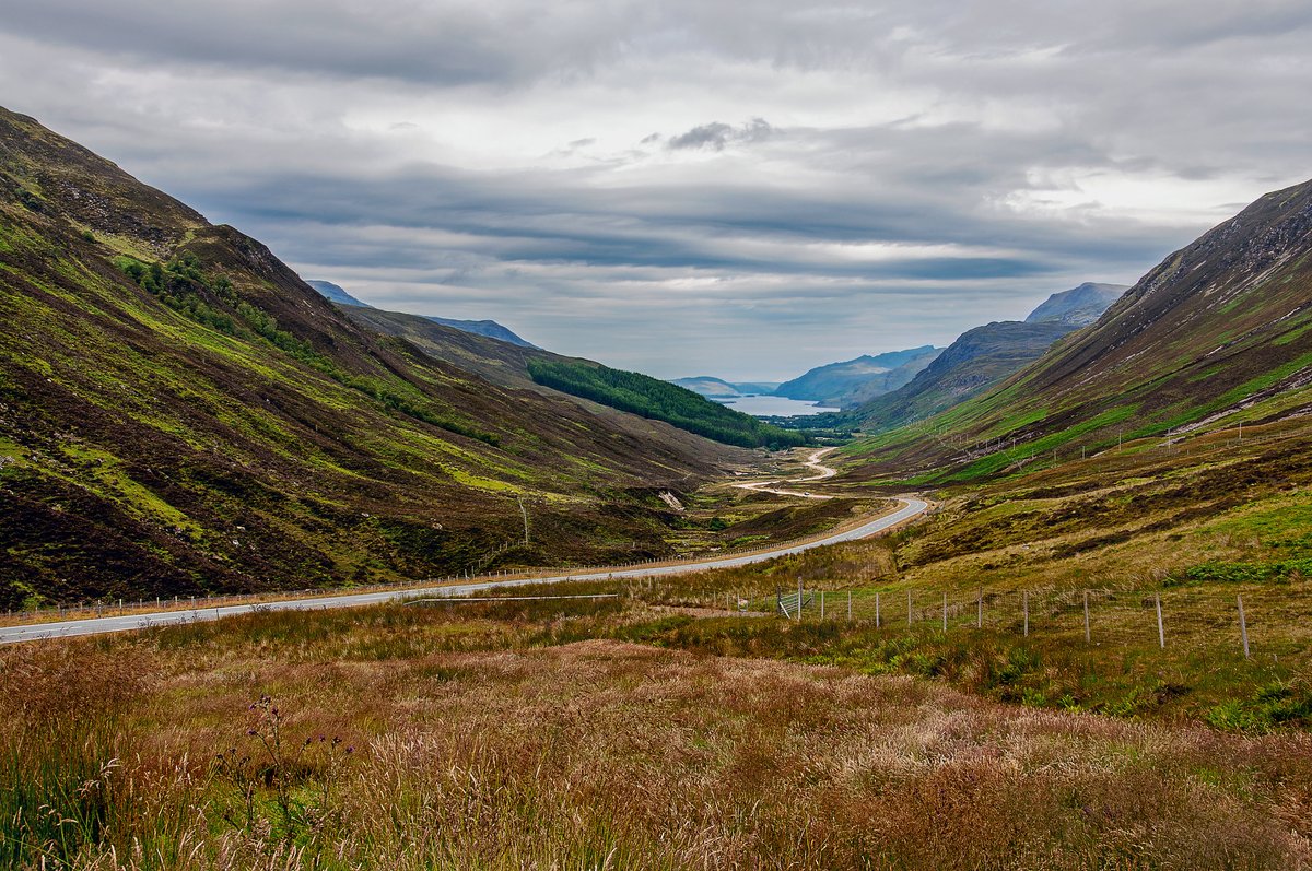 iankennUK's tweet photo. The road to Loch Maree in the Scottish Highlands. #loch #LochMaree #GlenDocherty #Scotland @EarthPix @ThePhotoHour @StormHour @EarthandClouds @LensAreLive #travelphotography #nikonphotography https://t.co/BjjncnC7YL