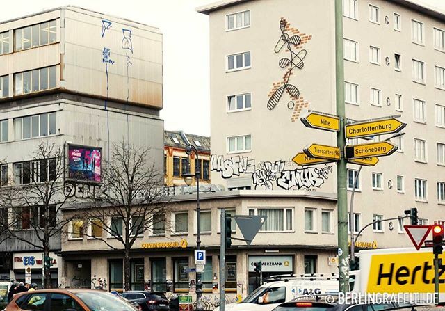 berlingraff's tweet photo. DENK AAS FNZ RUN EMYR — #berlin #graffiti #berlingraffiti #graffitiberlin #fotoboom #graffitiauftrag #kreuzberg #kreuzberg61 #mehringdamm #граффити — © BERLIN GRAFFITI — FROM "STRASSEN VON BERLIN #62" ON https://t.co/iYfAvtdlyi https://t.co/VxLKUtOn6A https://t.co/duauSxviza