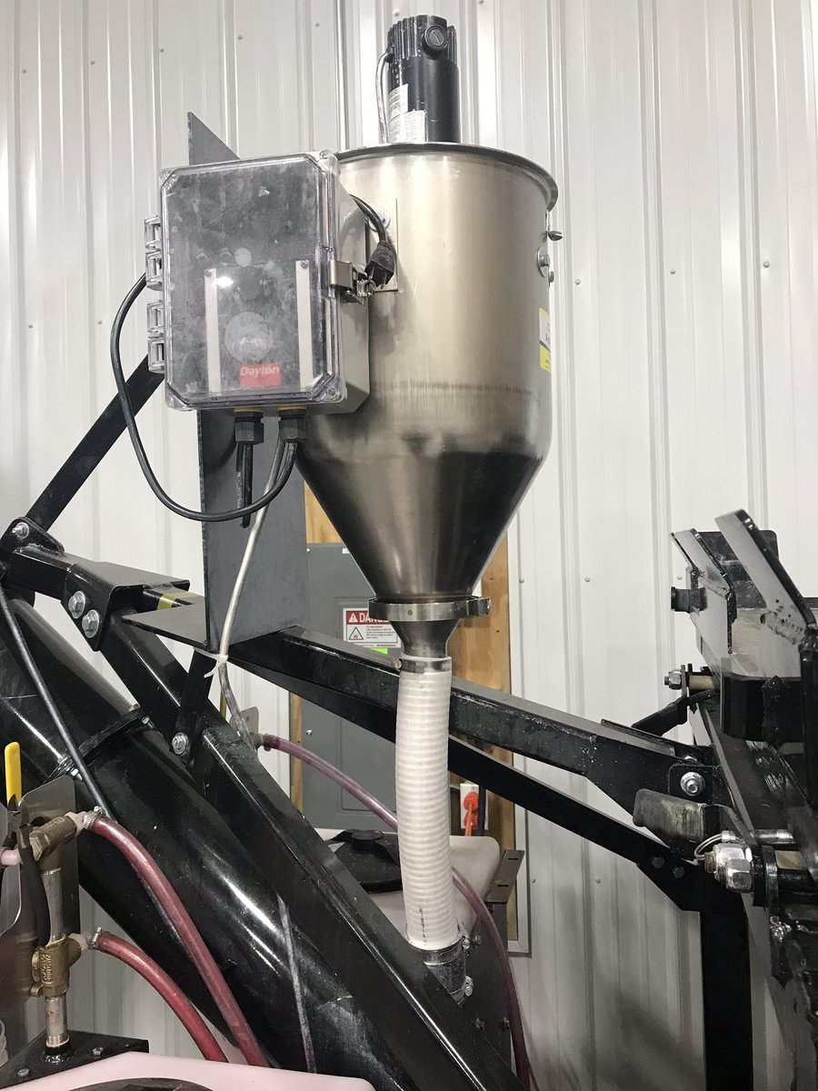 CT Applicator for an AT500 for sale. Used one season make an offer 608-214-9785