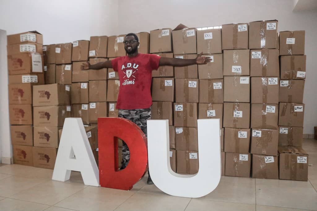 ADULeads's tweet photo. Arrived safely and will be put to great use. A 40-ton container filled with 20,000 books made its way to our library today. This will certainly improve the reading culture of our #YoungLeaders and prepare them for the challenges of today and opportunities of tomorrow.
#ILIMI
#ADU https://t.co/04CCsoRQ6q