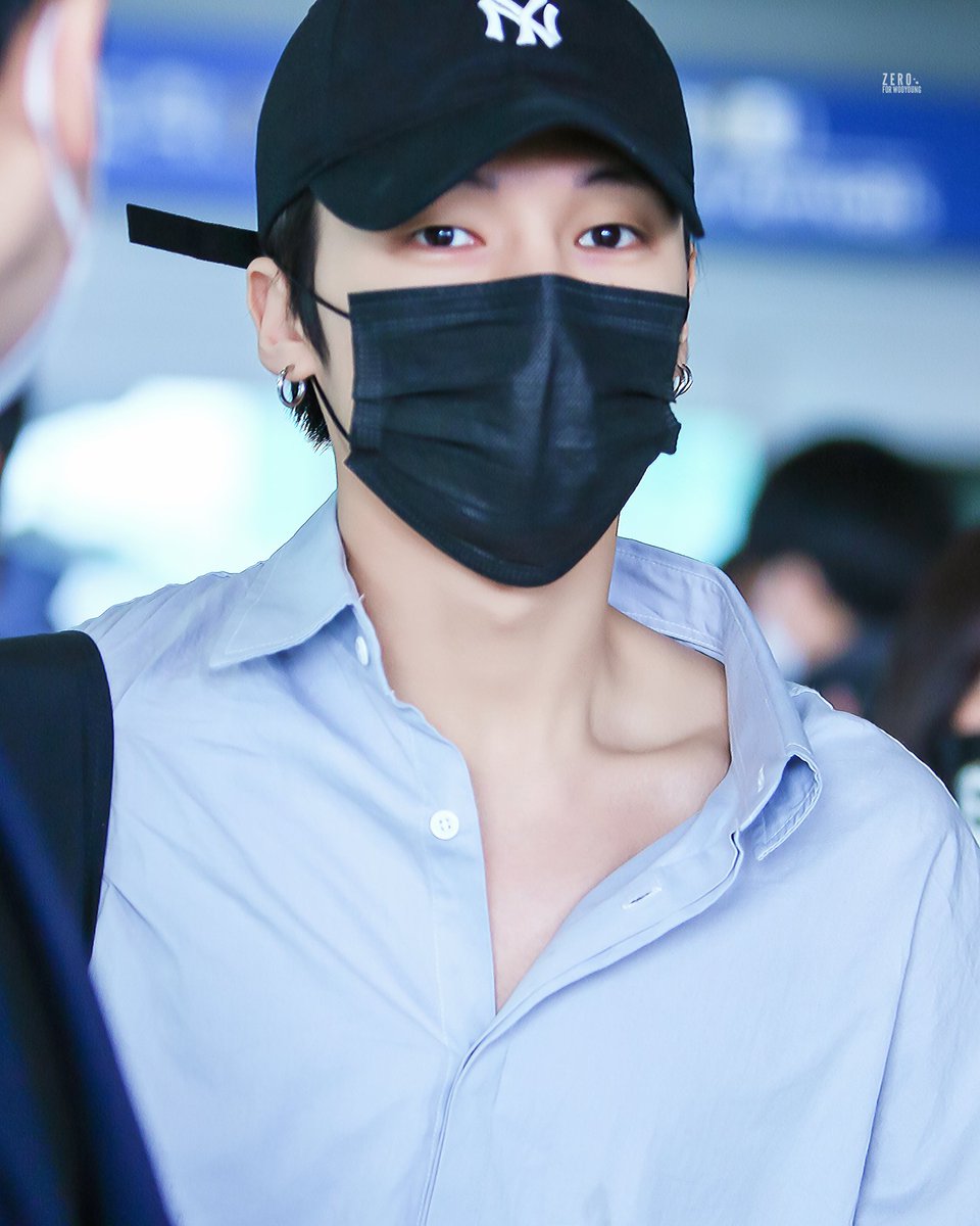 ZeroForYoung's tweet image. 200313 ICN
그날 너무 아름다워💎

#정우영 #우영 #에이티즈 #ATEEZ #WOOYOUNG @ATEEZofficial