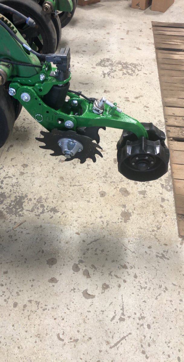 Breakthrough Ag (@breakthrough_ag) on Twitter photo First planter of #furrowforce getting installed. This system looks to be a game changer... <a href="/t_mckown/">Trevor McKown</a> <a href="/precisionplant/">Precision Planting</a> <a href="/breakthrough_ag/">Breakthrough Ag</a> First planter of #furrowforce getting installed. This system looks to be a game changer... <a href="/t_mckown/">Trevor McKown</a> <a href="/precisionplant/">Precision Planting</a> <a href="/breakthrough_ag/">Breakthrough Ag</a>
