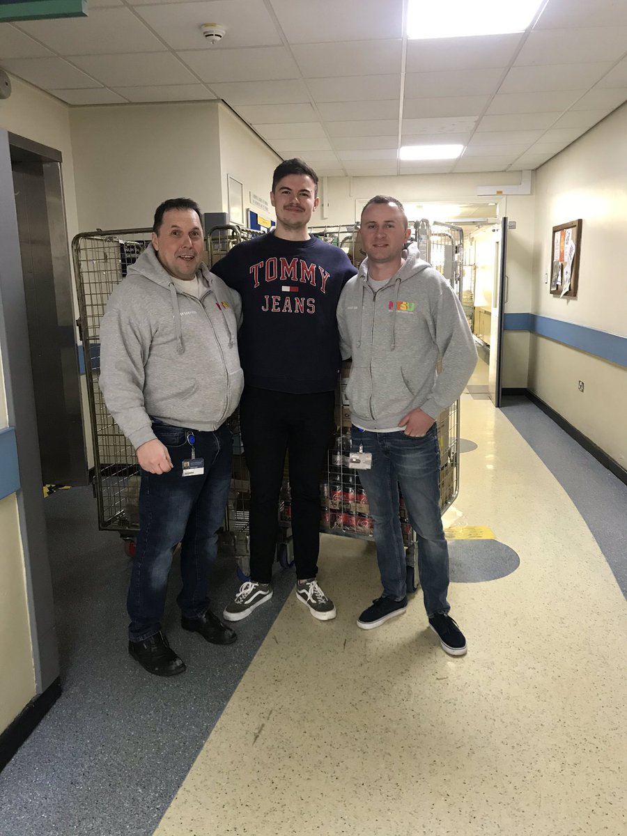 DeaneRachael's tweet photo. 🌟🌟🌟Huge thanks to @Trentstudents for donating two cages of supplies for our staff 🌟🌟🌟very kind of you all @NUH_Respiratory @TraceyS84158159 @prdvwebb @sputumpot @GauriSaini6 @83Willis @team_fleming @NUHRespACP @SarahWa94028376 @sarah_char25 https://t.co/1v8P4JCtIs